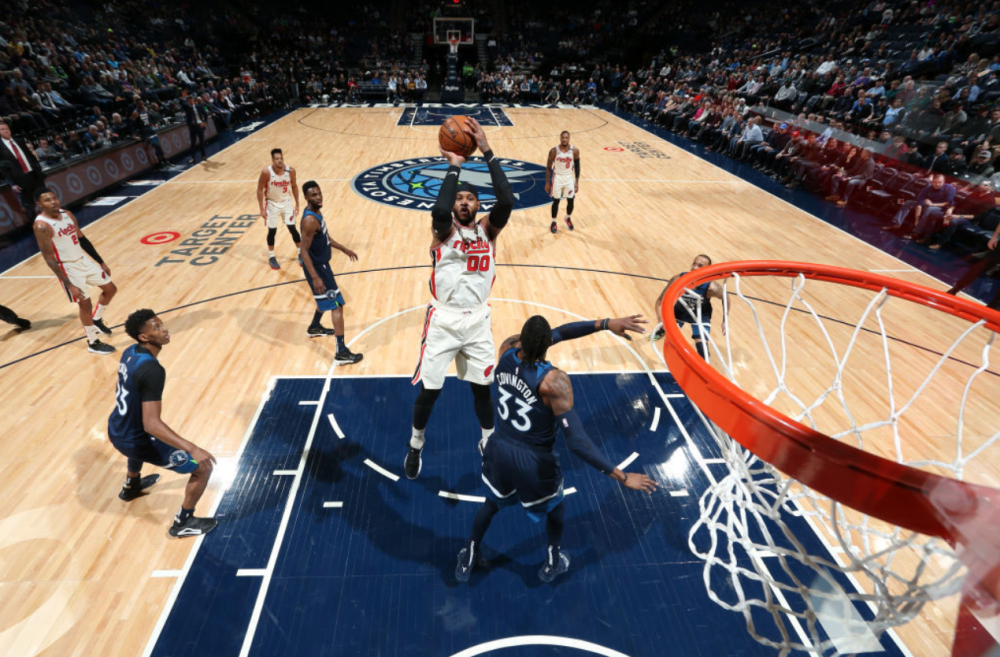 开拓者大胜森林狼，麦科勒姆三分砍断的简单介绍